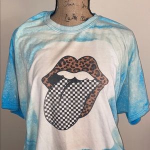 Checked Print Tongue Cheetah Print Lips-Bleach Tee